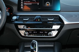2023款宝马530Li