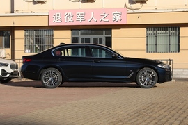 2023款宝马530Li