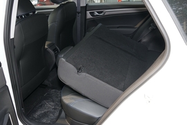 2022款吉利帝豪新能源