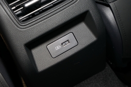 2022款吉利帝豪新能源