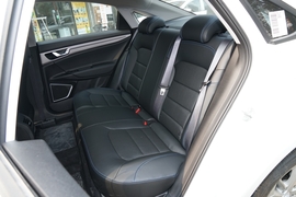 2022款吉利帝豪新能源