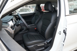 2022款吉利帝豪新能源