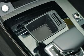 2023款奥迪Q5L