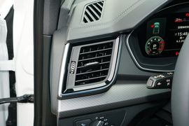 2023款奥迪Q5L
