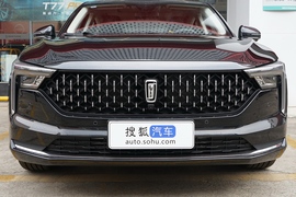 2023款奔腾B70