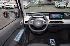 2023款吉利熊猫mini