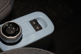 2023款吉利熊猫mini