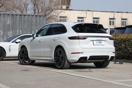   2023款保时捷 Cayenne S 2.9T 铂金版