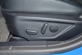 2022款福特福克斯