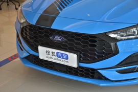 2022款福特福克斯