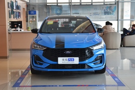 2022款福特福克斯