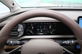   2022款腾势D9 EV 600 四驱旗舰型