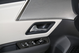 2023款雪铁龙凡尔赛C5