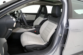 2023款雪铁龙凡尔赛C5