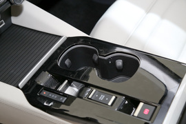 2023款雪铁龙凡尔赛C5