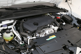 2023款雪铁龙凡尔赛C5