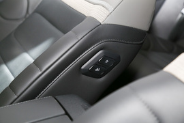 2023款雪铁龙凡尔赛C5