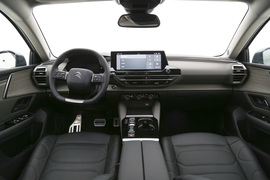 2023款雪铁龙凡尔赛C5