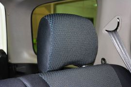 2013款日产帕拉丁2.4L手动标准型四驱(国四)