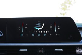 2022款奇瑞艾瑞泽8