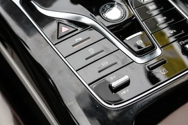 2023款比亚迪秦PLUS