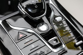 2023款比亚迪秦PLUS