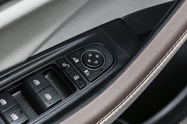 2023款比亚迪秦PLUS