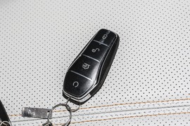 2023款比亚迪秦PLUS