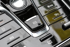 2023款比亚迪秦PLUS