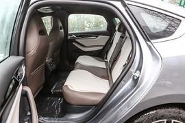 2023款比亚迪秦PLUS