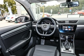 2023款斯柯达速派