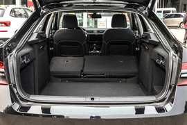 2023款斯柯达速派