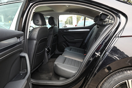 2023款斯柯达速派