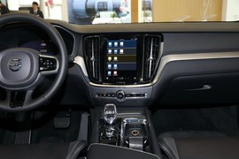 2023款沃尔沃V60