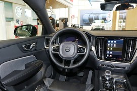 2023款沃尔沃V60