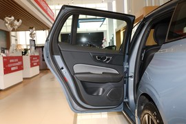 2023款沃尔沃V60