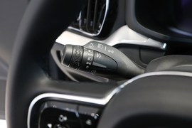 2023款沃尔沃V60