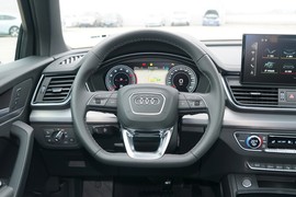 2022款奥迪Q5L