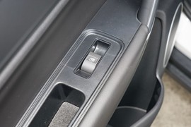 2022款东风风行S60