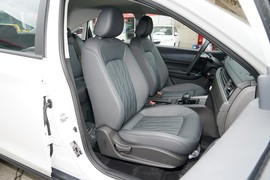 2022款东风风行S60