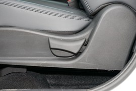 2022款东风风行S60