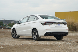 2023款奇瑞艾瑞泽5