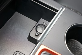 2023款奇瑞艾瑞泽5