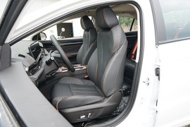 2023款奇瑞艾瑞泽5