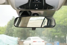 2023款奇瑞艾瑞泽5