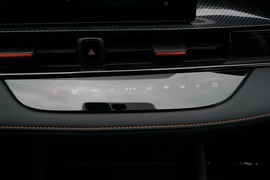 2023款奇瑞艾瑞泽5