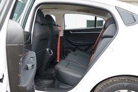 2023款奇瑞艾瑞泽5