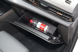 2023款奇瑞艾瑞泽5