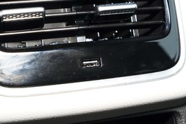 2023款奇瑞瑞虎7