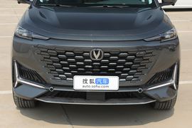 2023款长安UNI-K